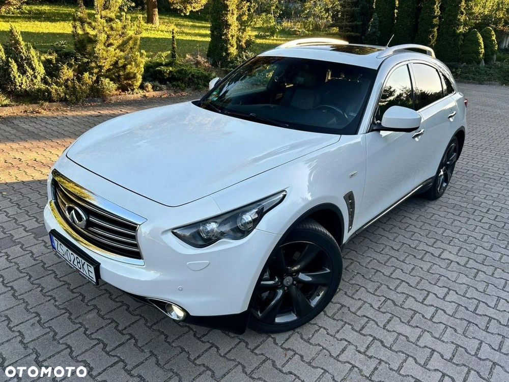 Infiniti FX - 5