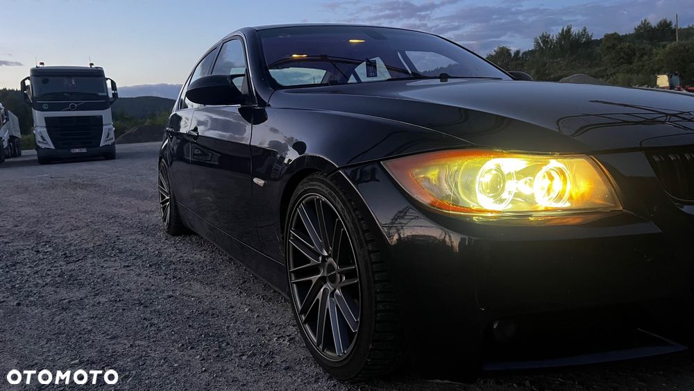 BMW Seria 3 335i - 6