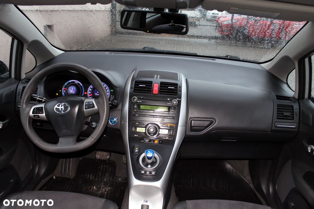 Toyota Auris - 9