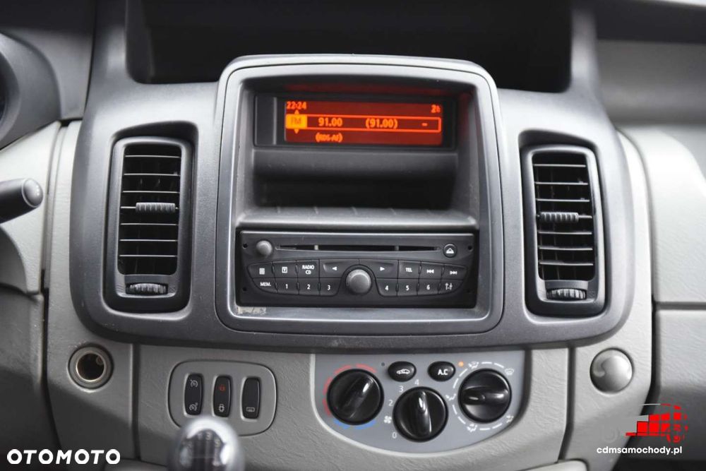 Opel Vivaro - 24