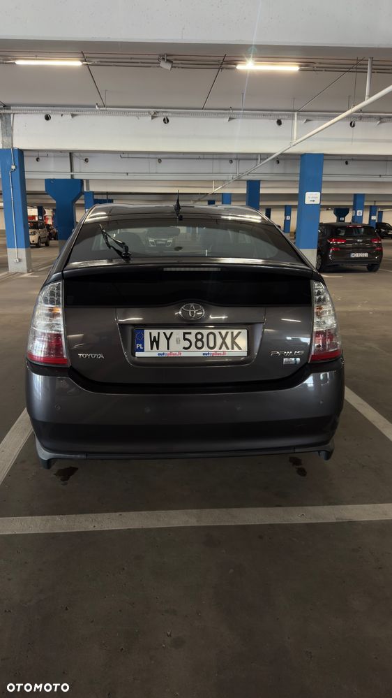 Toyota Prius 1.5 VVT-i Sol - 3