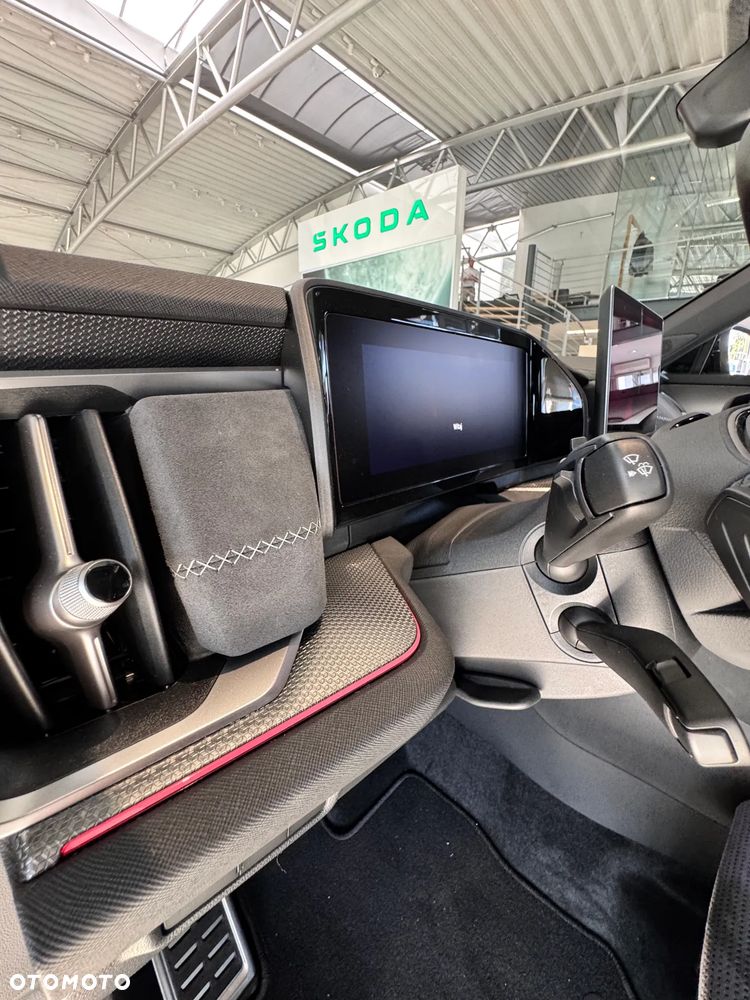 Skoda Kodiaq 2.0 TSI 4x4 Sportline DSG - 14