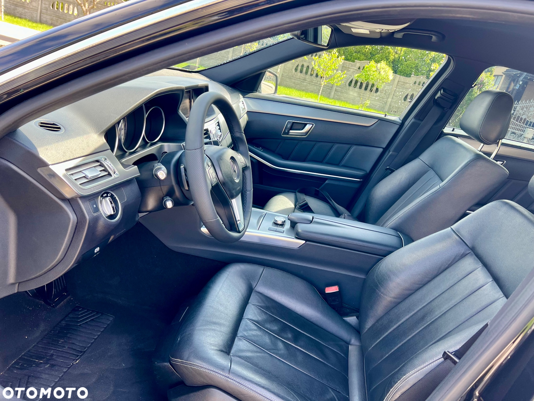 Mercedes-Benz Klasa E 250 BlueTEC 9G-TRONIC Avantgarde - 14