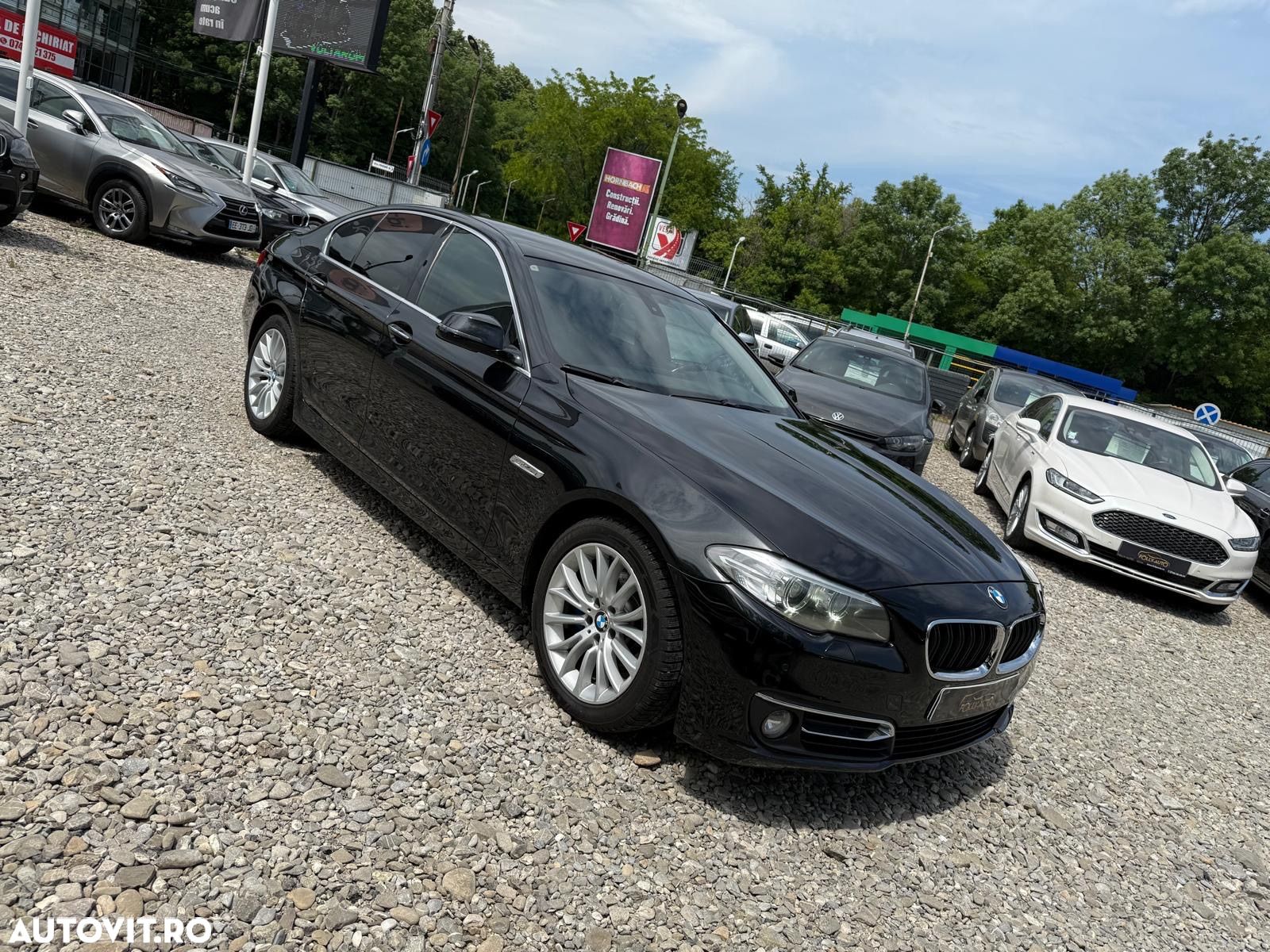BMW Seria 5 520d Aut. Luxury Line - 1