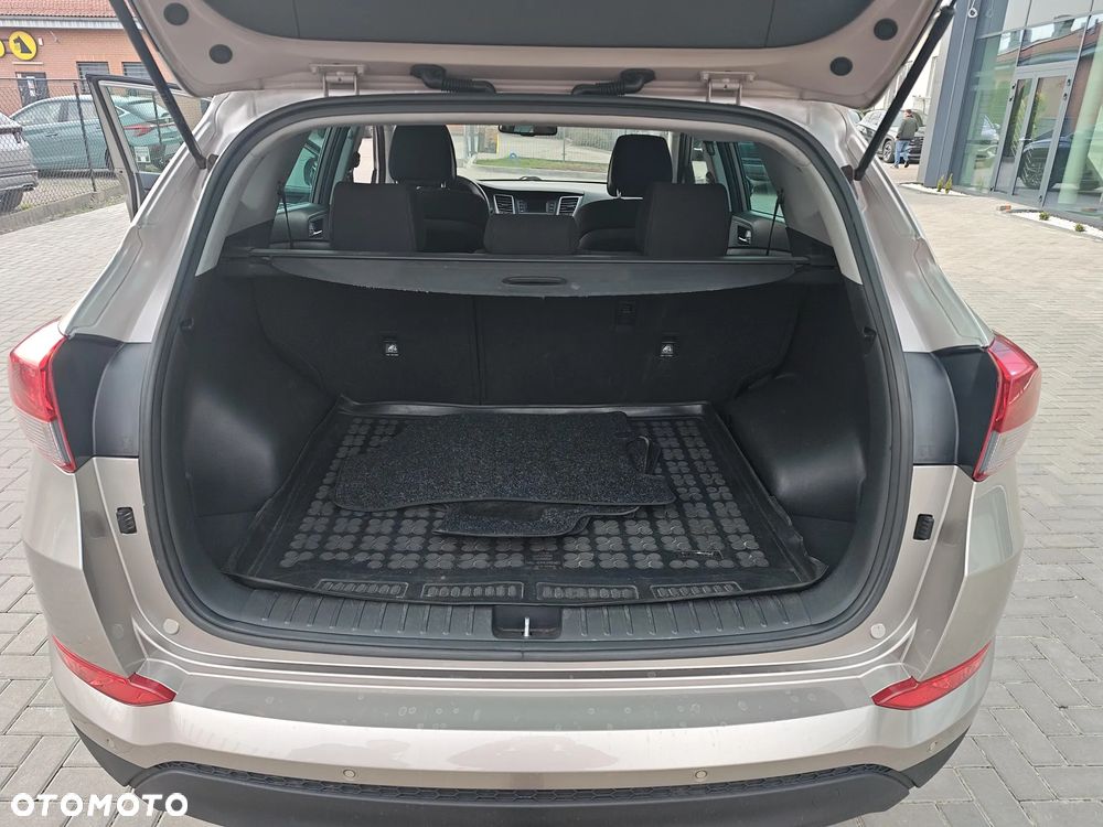 Hyundai Tucson 1.6 GDi Comfort 2WD - 17