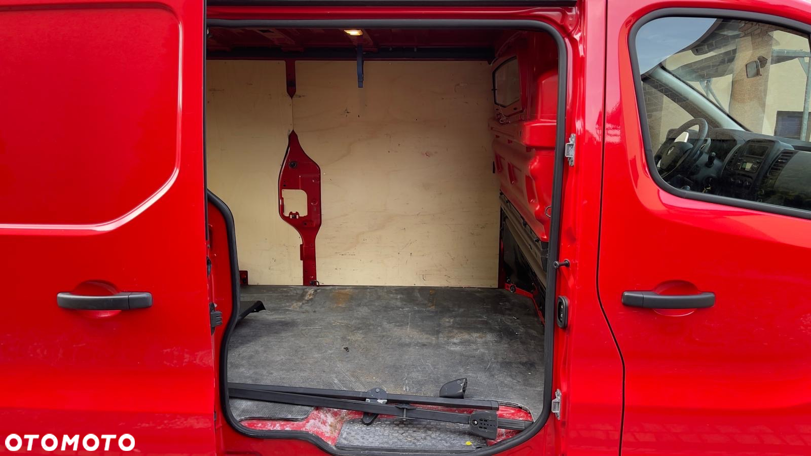 Renault Trafic - 13