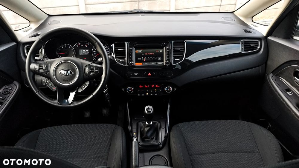 Kia Carens 1.6 GDI ISG Vision - 8