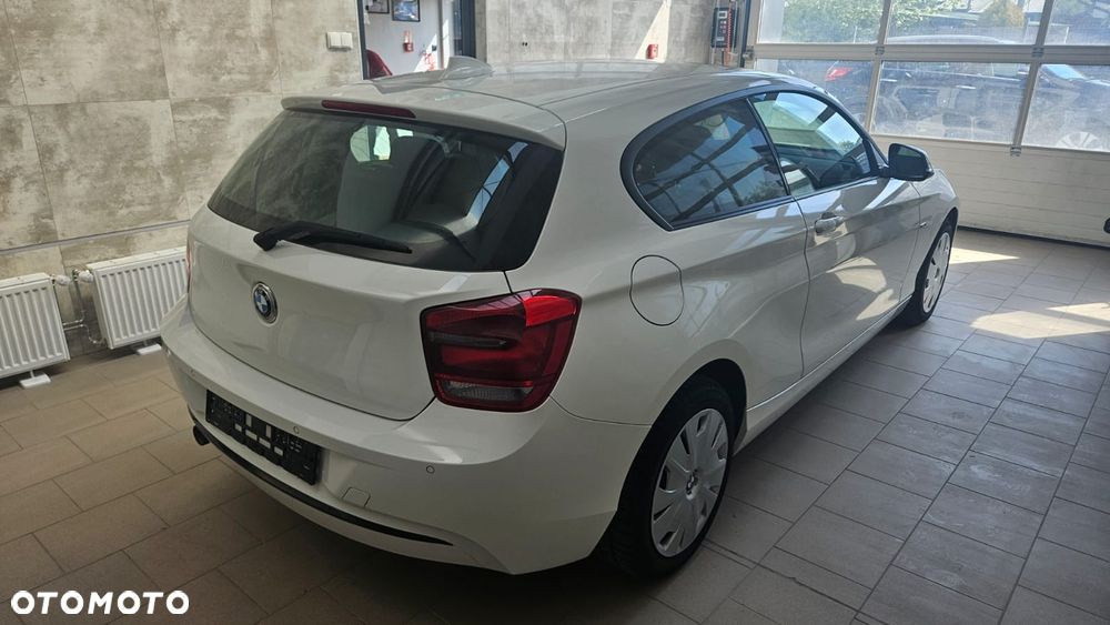 BMW Seria 1 114d - 4