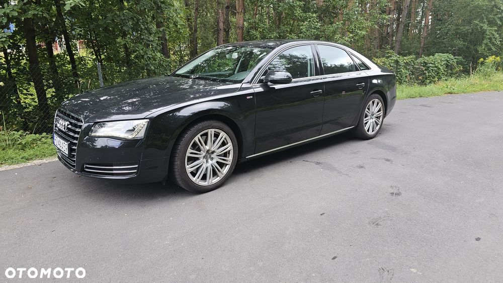 Audi A8 - 1