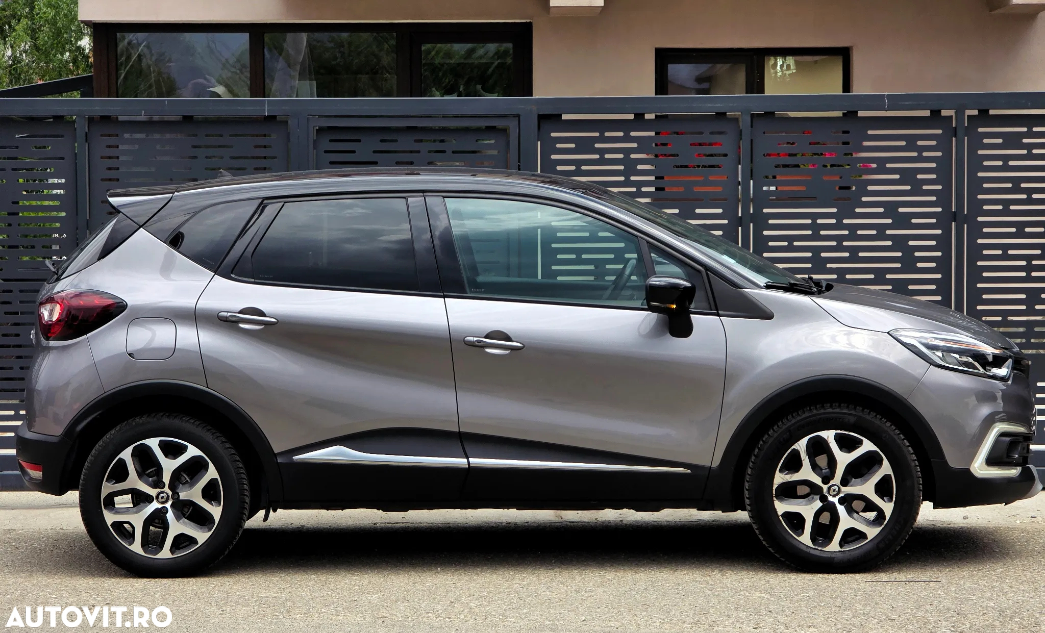Renault Captur TCe 130 GPF INTENS - 5