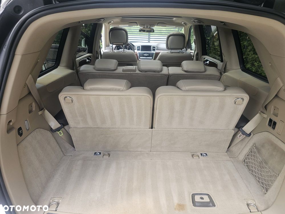 Mercedes-Benz GL 500 4-Matic - 15