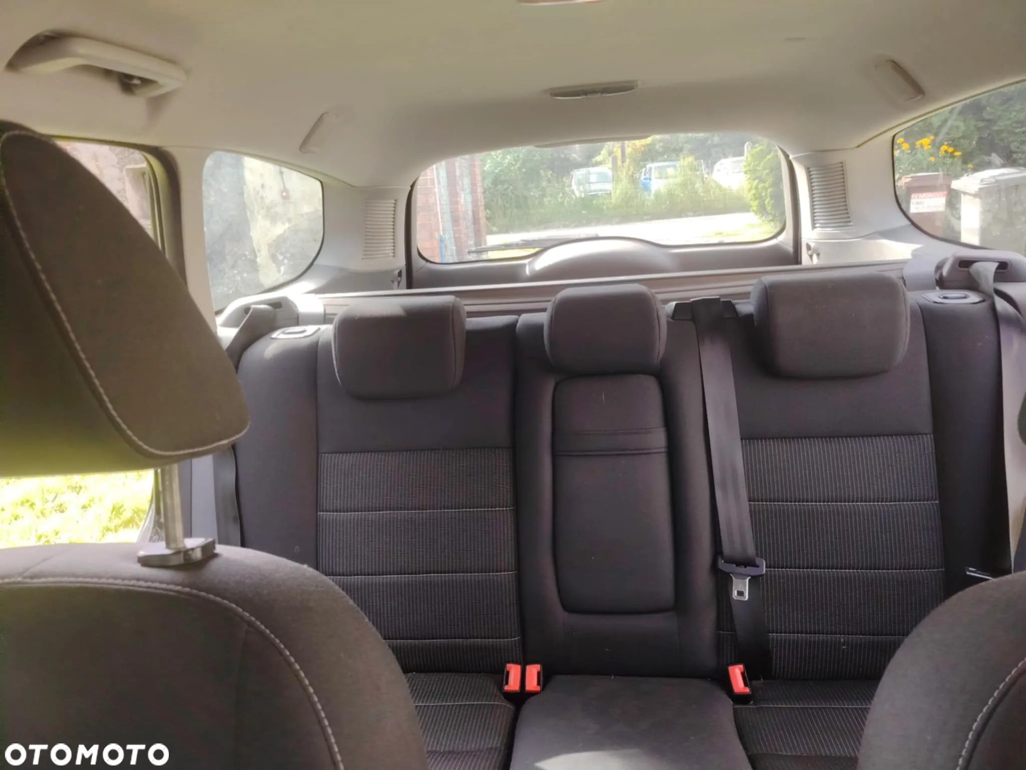 Ford Focus 1.8 FF Ghia - 7