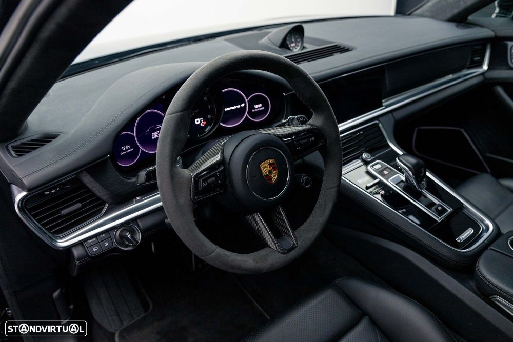 Porsche Panamera Sport Turismo 4 E-Hybrid Platinum Edition - 30
