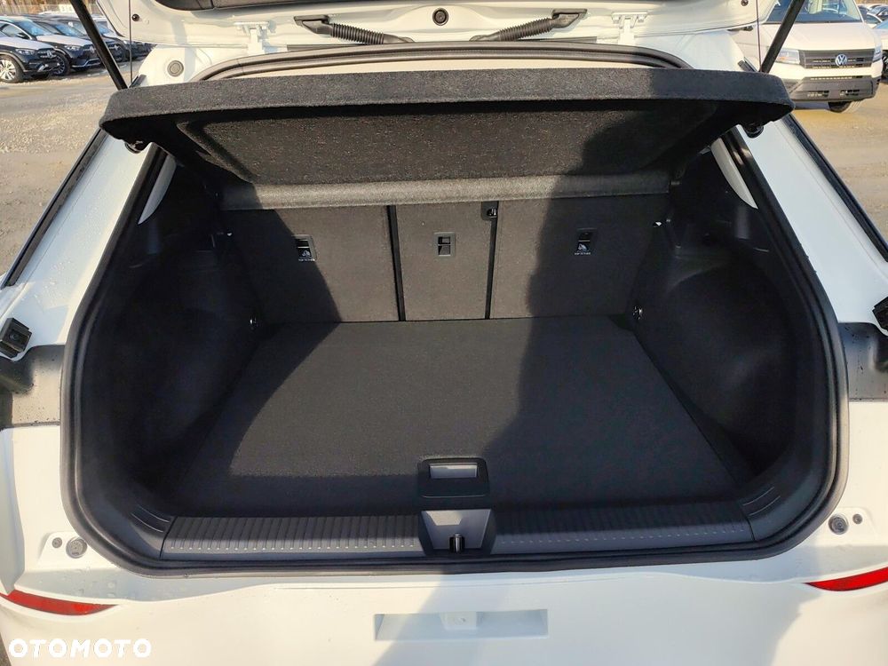 Volkswagen T-Roc 1.5 TSI Life DSG - 27