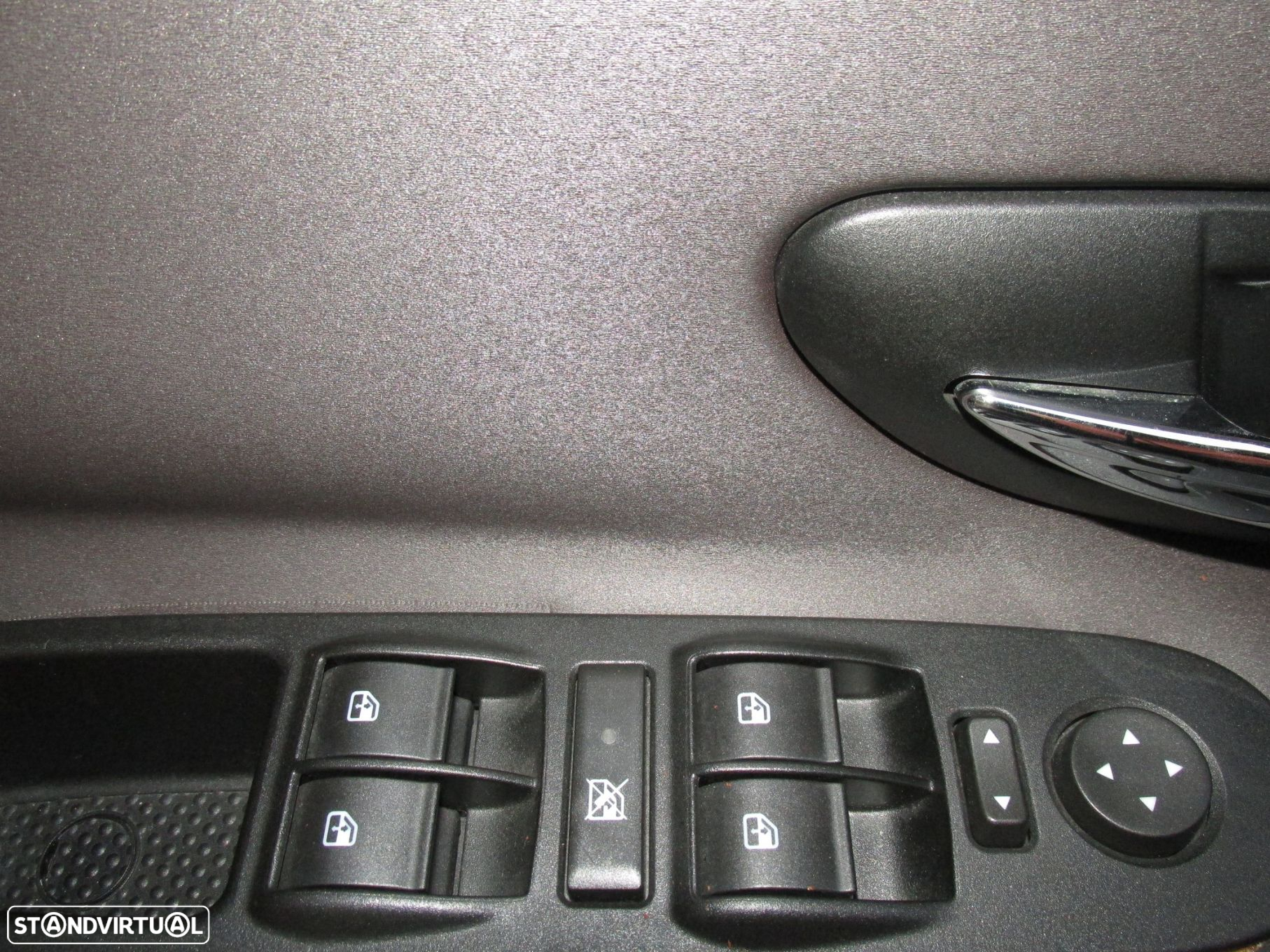 Lancia Ypsilon 1.2 S&S Platinum - 30
