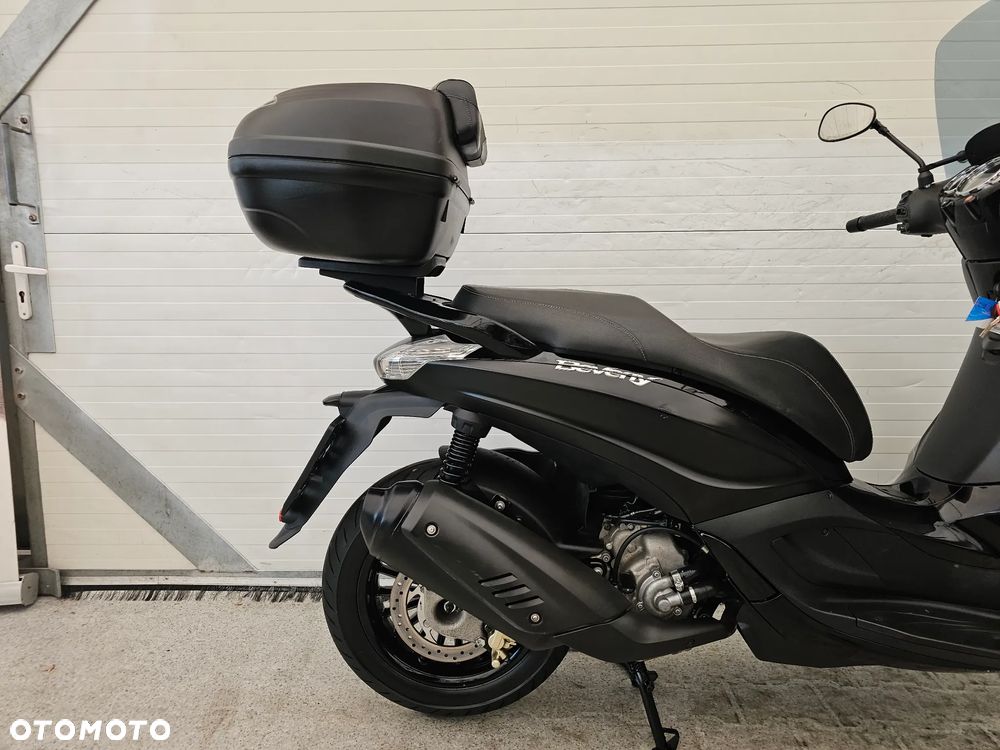 Piaggio Beverly - 18