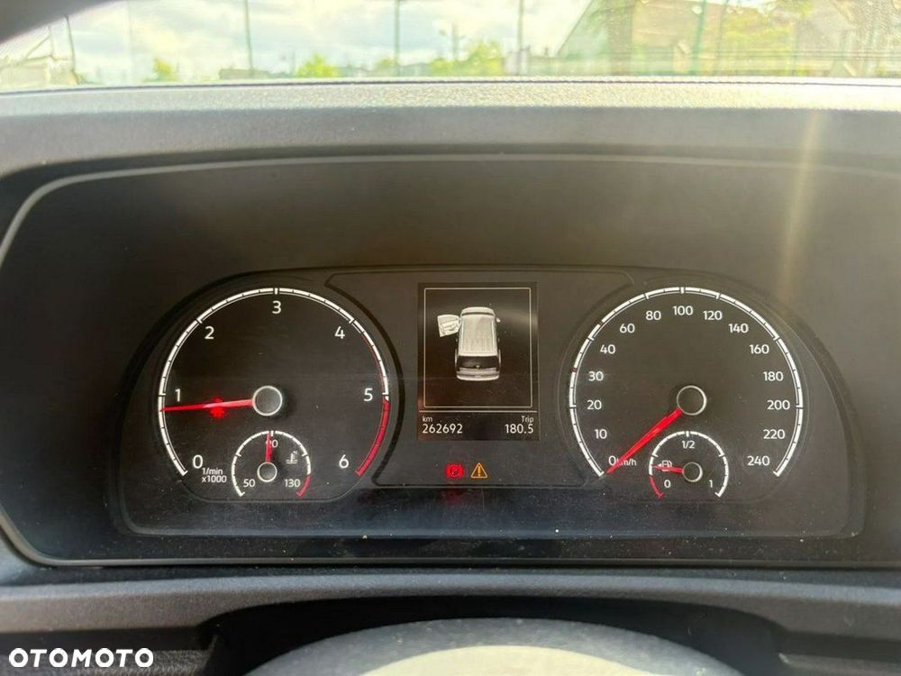 Volkswagen Caddy - 25