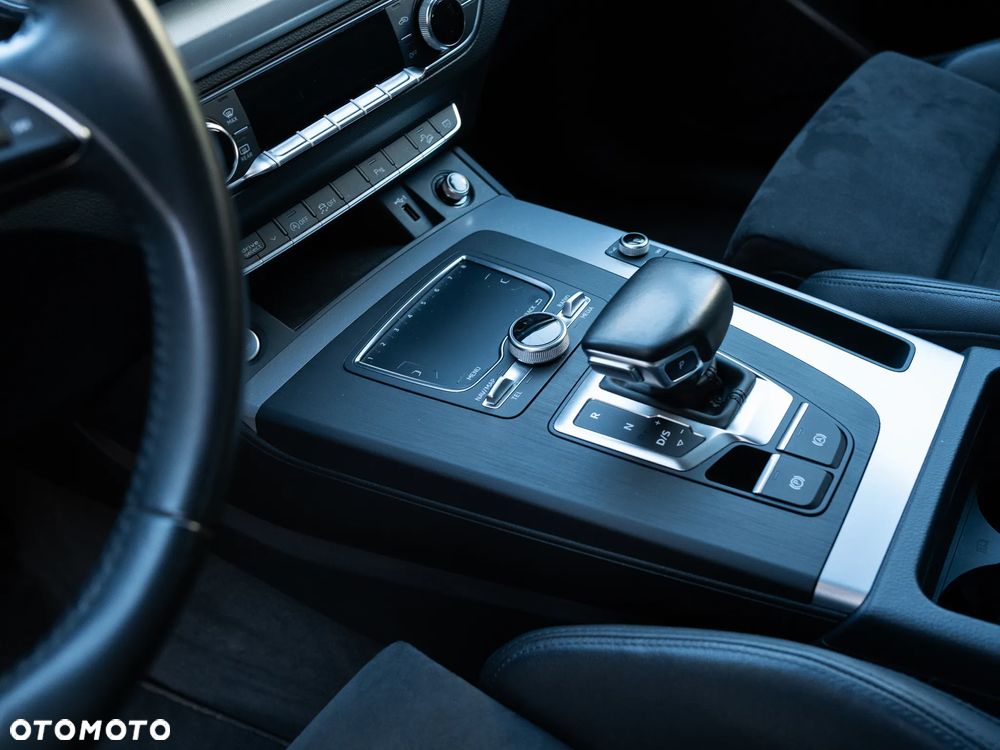 Audi Q5 40 TDI Quattro S tronic - 11