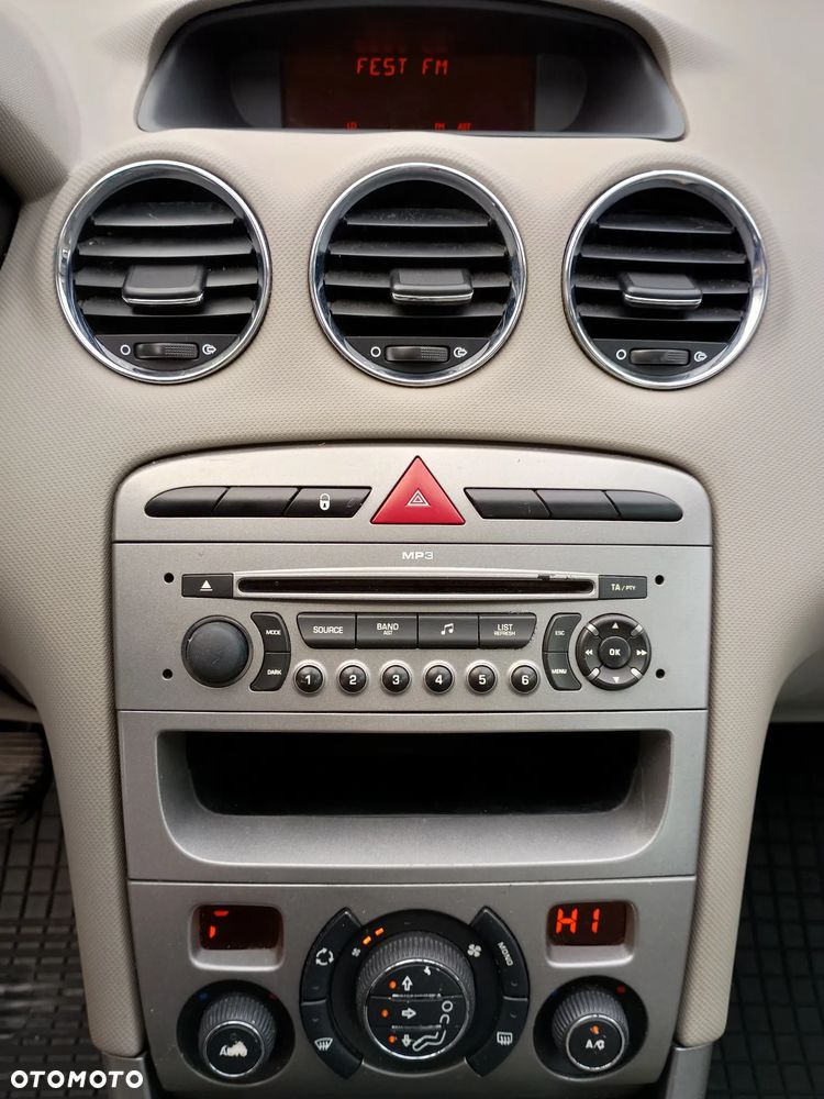 Peugeot 308 - 11