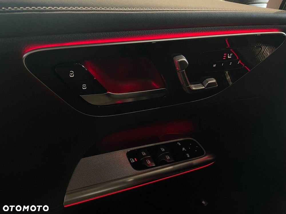 Mercedes-Benz GLC - 18