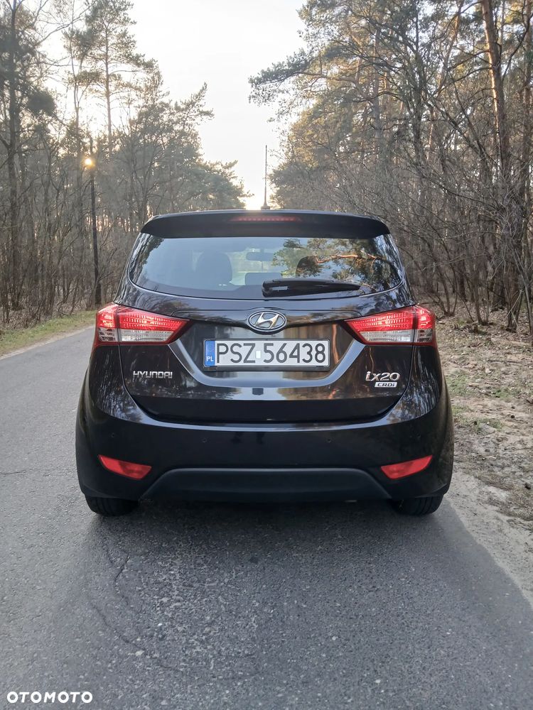 Hyundai ix20 1.4 CRDi Premium - 6