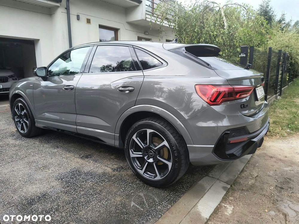 Audi Q3 Sportback 35 TFSI mHEV S-Line S tronic - 4