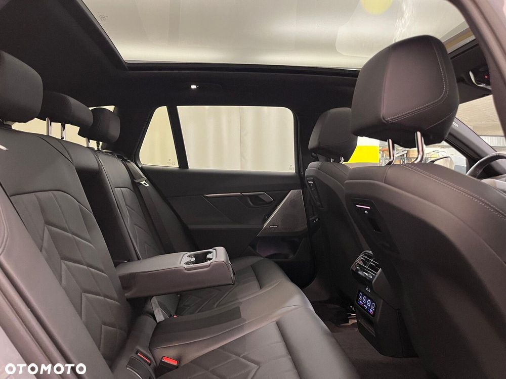 BMW Seria 5 520d xDrive mHEV M Sport - 37