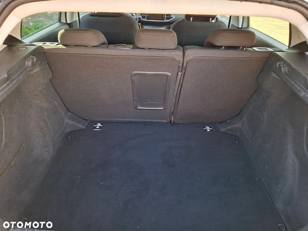 Peugeot 308 - 22