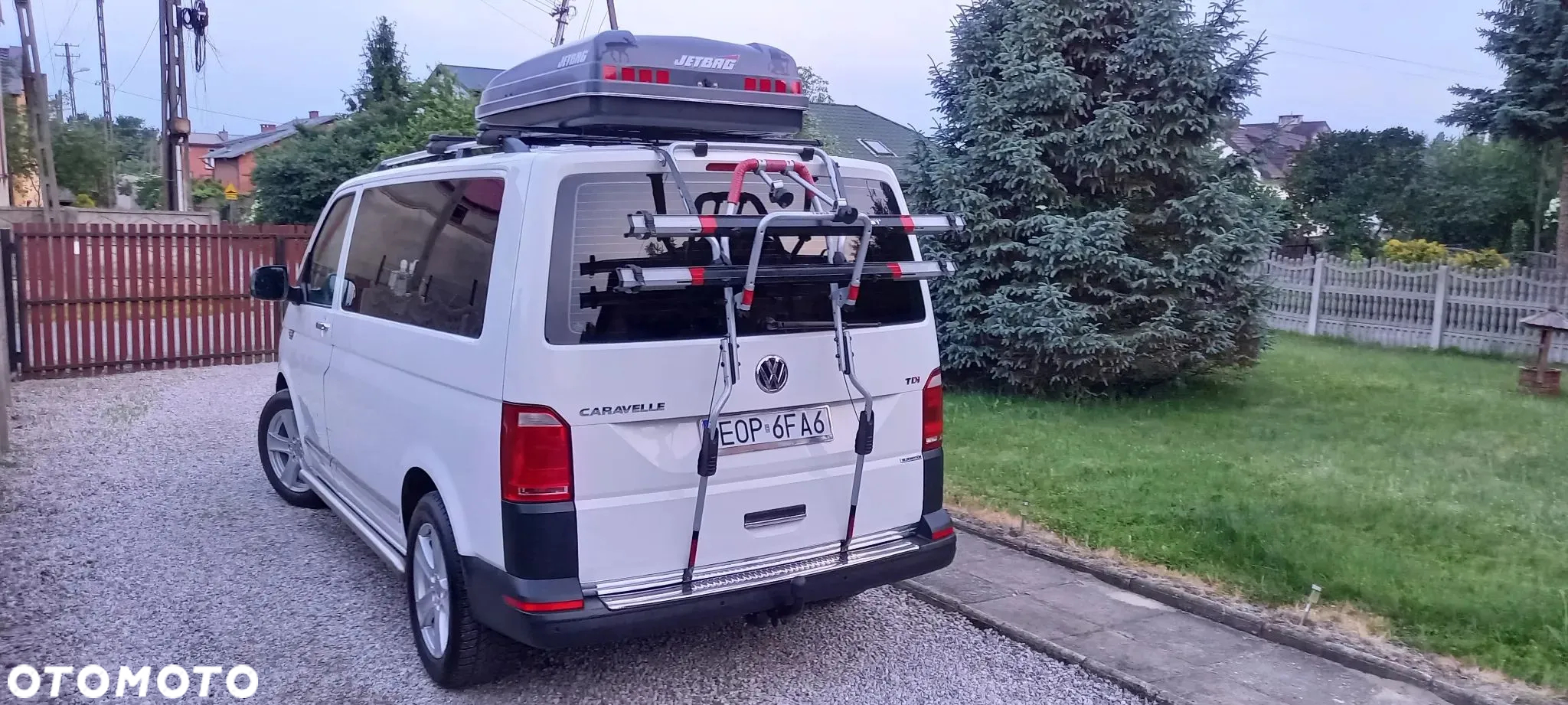 Volkswagen Caravelle 2.0 TDI L1 Comfortline DSG - 10
