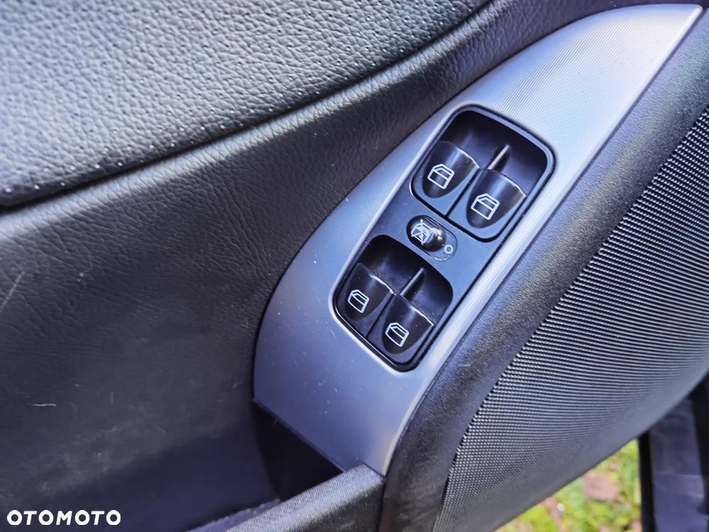 Mercedes-Benz Klasa C 200 Kompressor Avantgarde Sport Edition + - 19