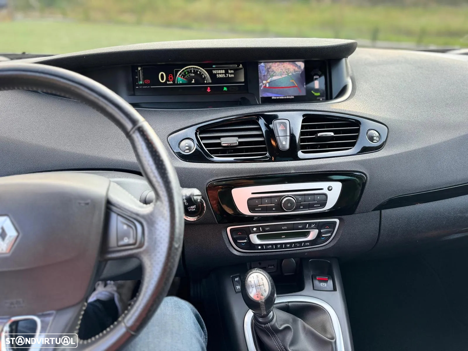 Renault Grand Scénic 1.6 dCi Bose Edition SS - 11