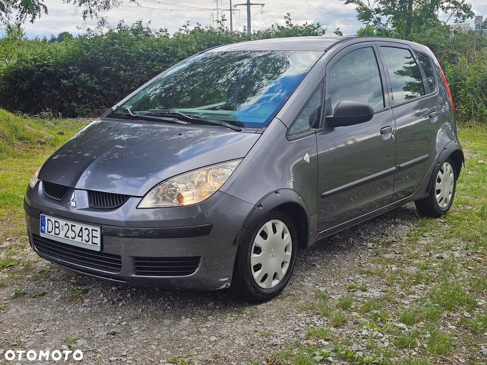Mitsubishi Colt 1.1 Inform - 1