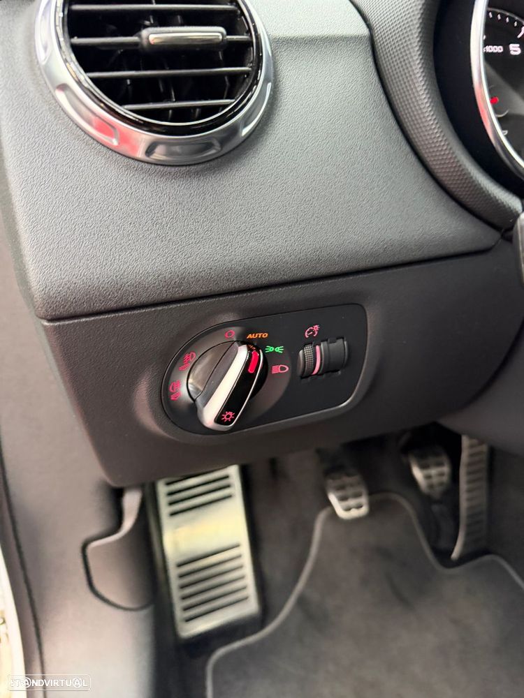 Audi TT Coupé 1.8 TFSI - 8