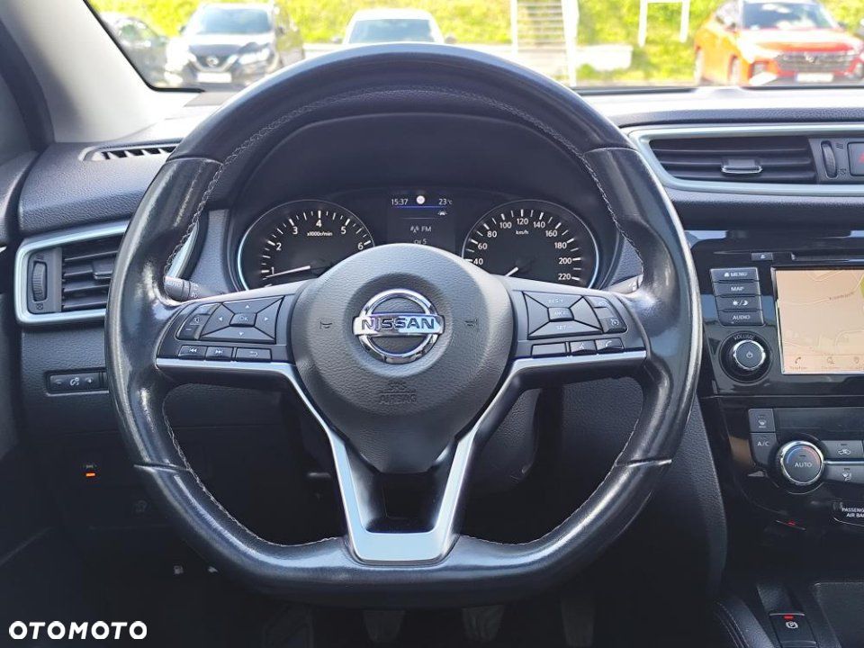 Nissan Qashqai - 16
