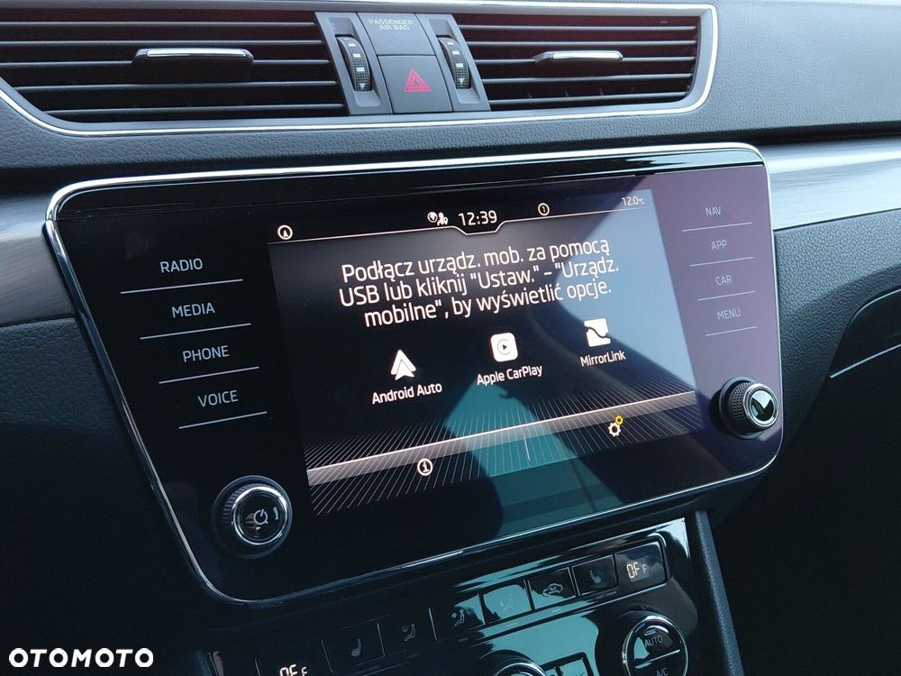 Skoda Superb 2.0 TDI SCR Style DSG - 34