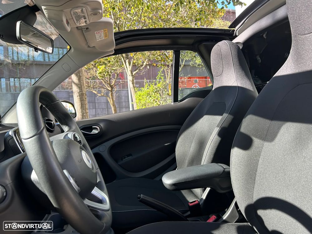 Smart Fortwo Cabrio 0.9 Passion 90 Aut. - 19