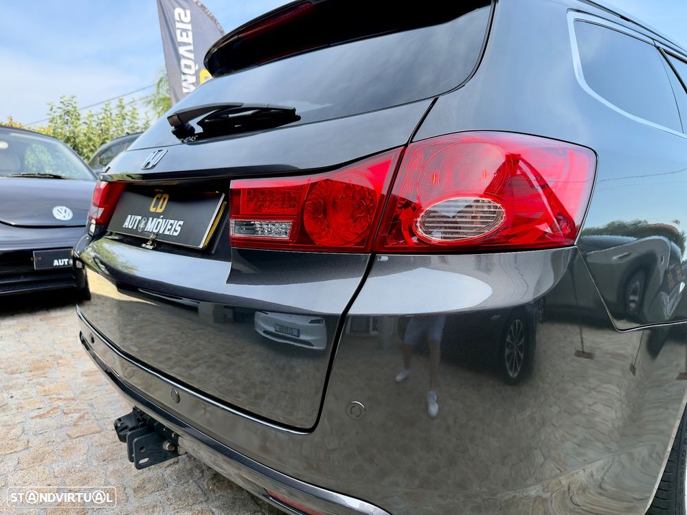 Honda Accord Tourer 2.2 i-DTEC Elegance - 16