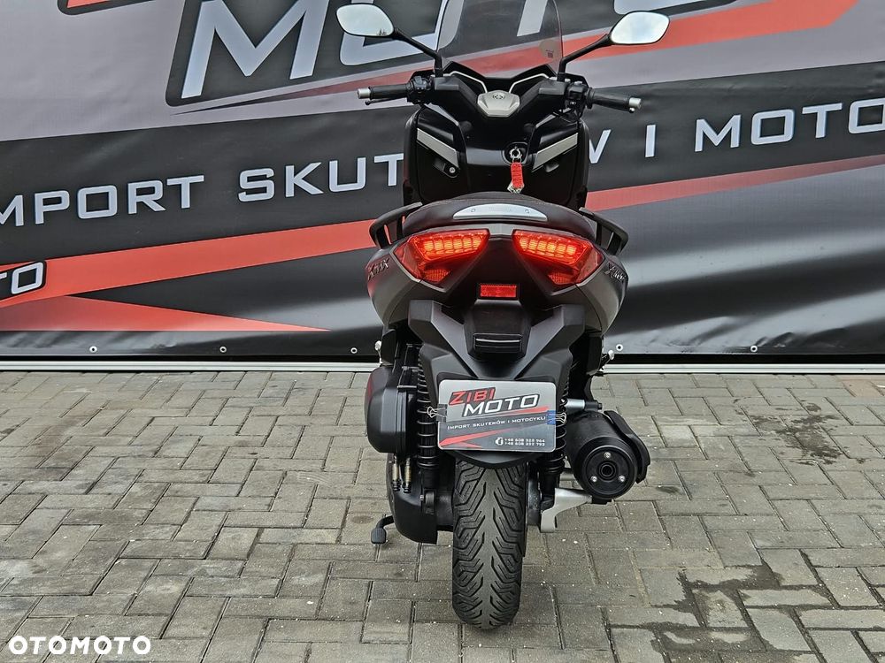Yamaha X-max - 15