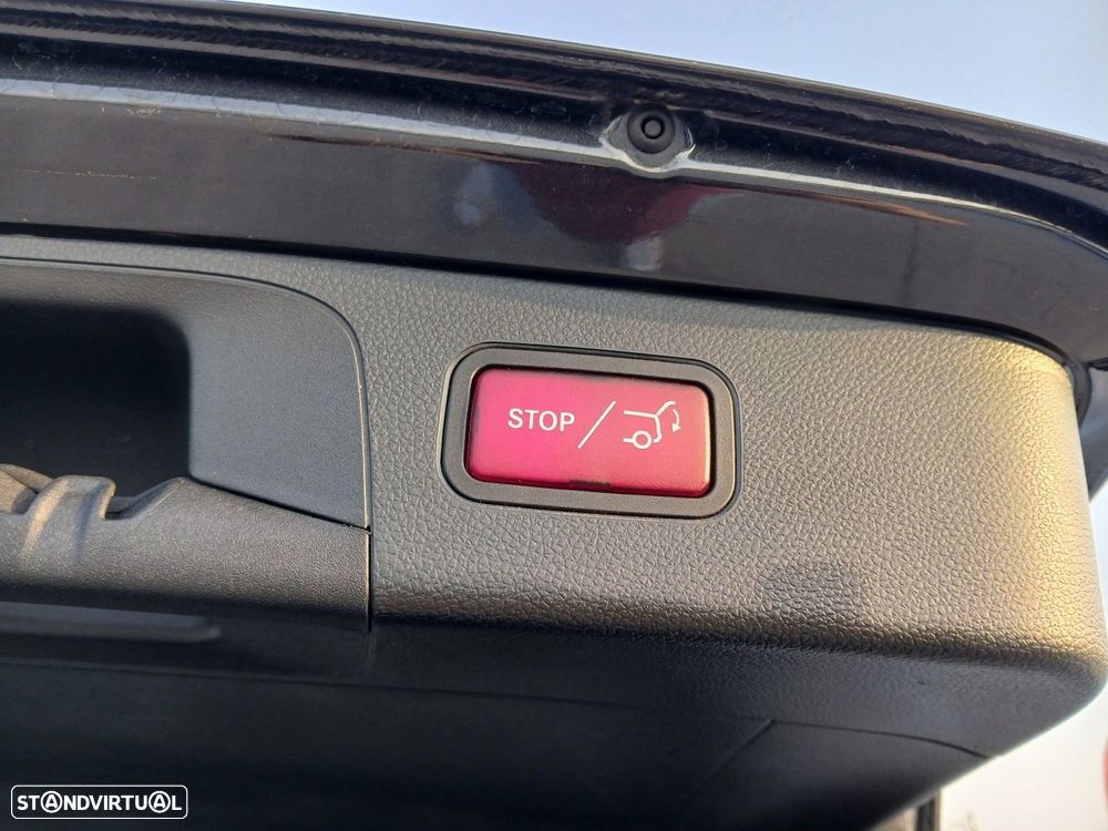 Mercedes-Benz GLC 300 de 4Matic 9G-TRONIC AMG Line - 11
