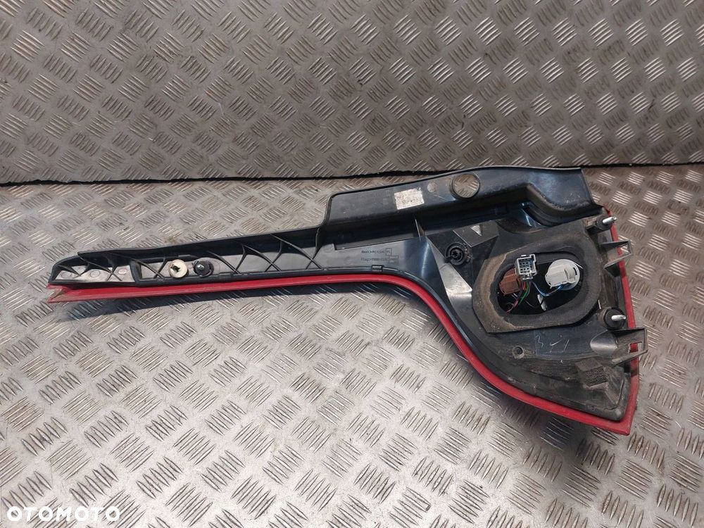 LAMPA PRAWY TYŁ VOLVO XC60 I LIFT L90007893 - 8