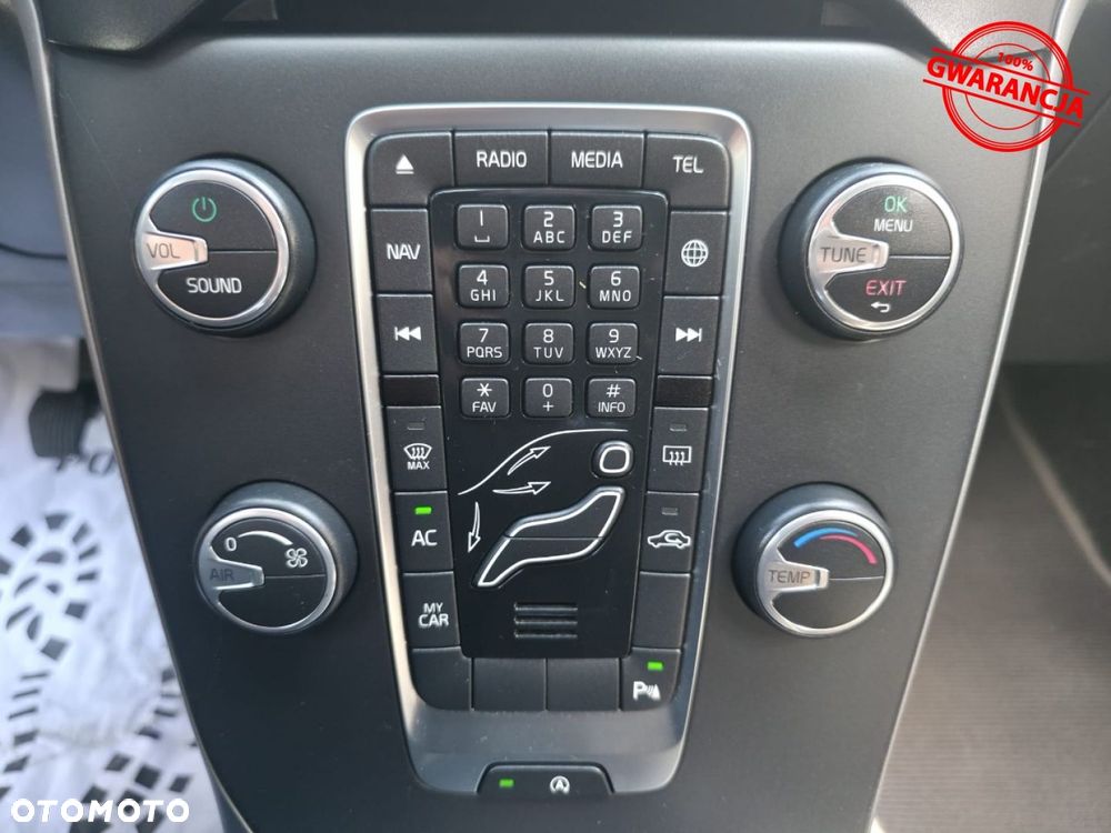 Volvo V40 D2 Drive-E R-Design Kinetic - 27