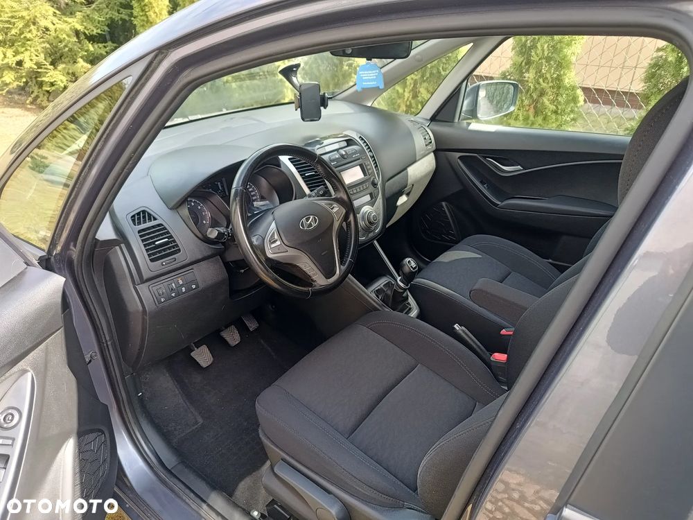Hyundai ix20 1.6 Comfort - 12
