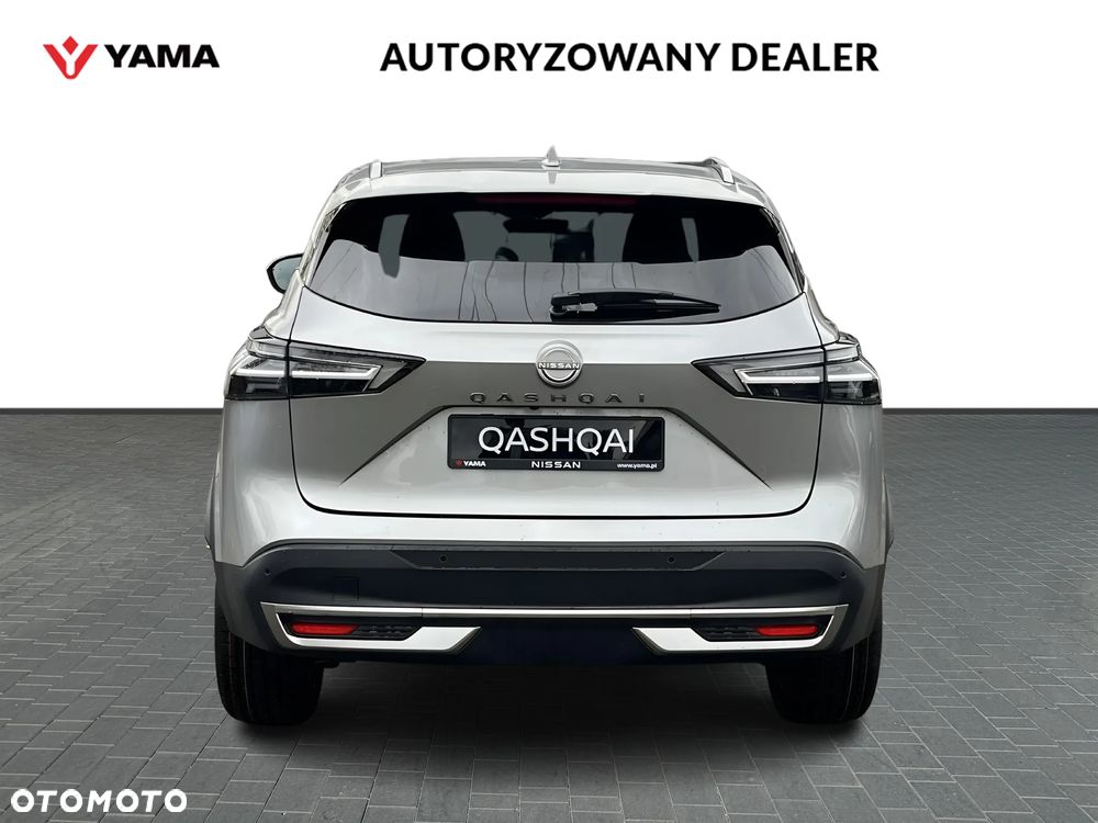 Nissan Qashqai - 4