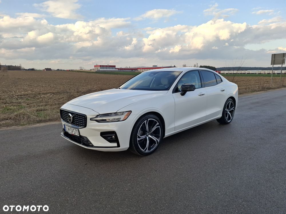 Volvo S60 B5 B Ultimate Dark - 11