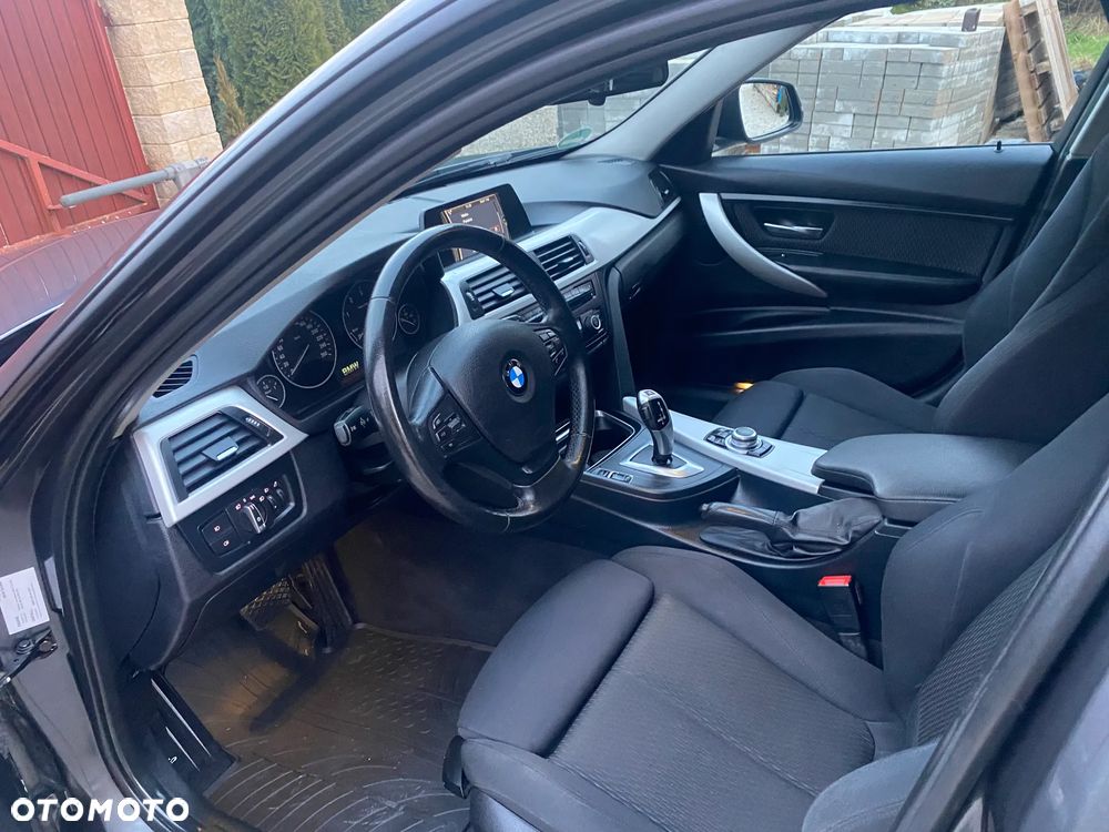 BMW Seria 3 - 22