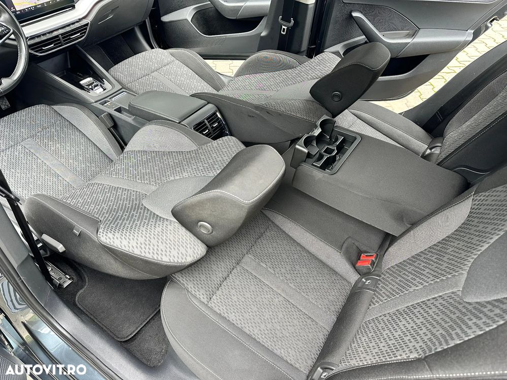 Skoda Octavia 2.0 TDI DSG Style - 17