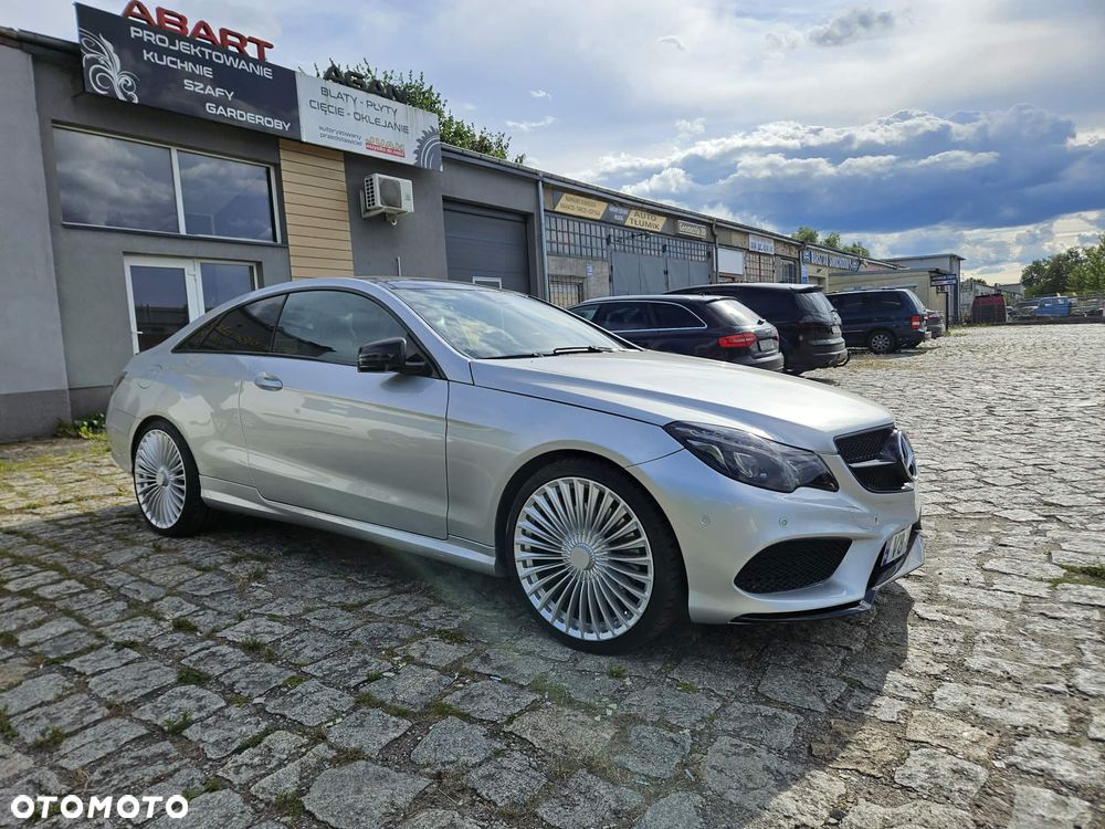Mercedes-Benz Klasa E 500 - 3