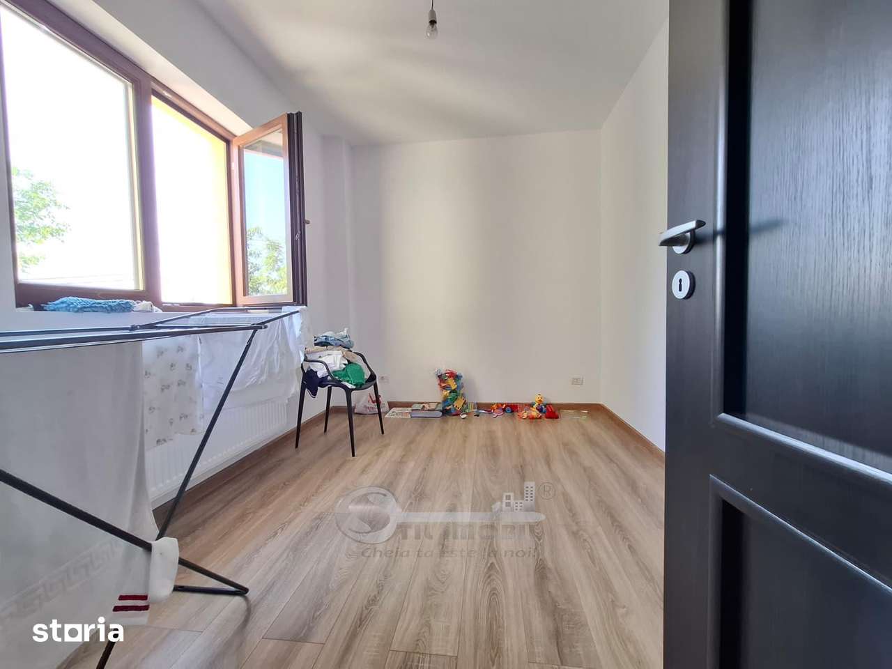 Photo 6 of Apartament 3 bedroom in Strada Principala