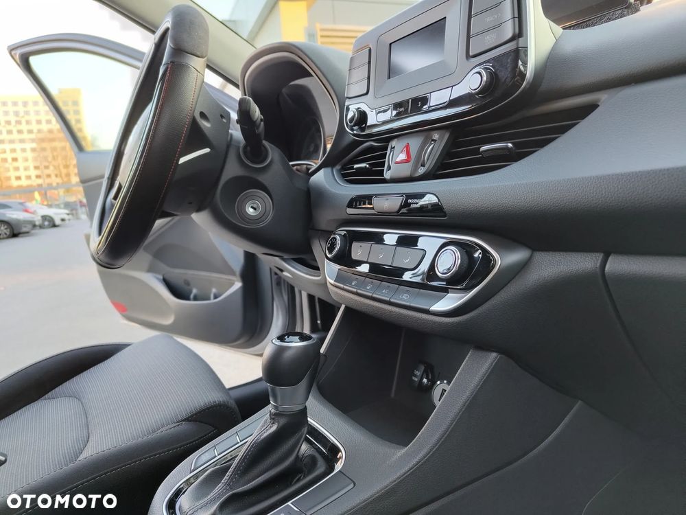 Hyundai i30 1.0 T-GDI Modern DCT - 9