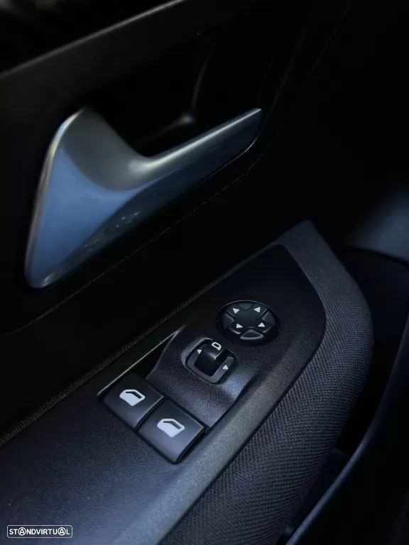 Peugeot 208 1.5 BlueHDi Active - 20